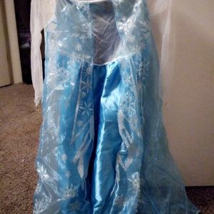 Costum for hollowing